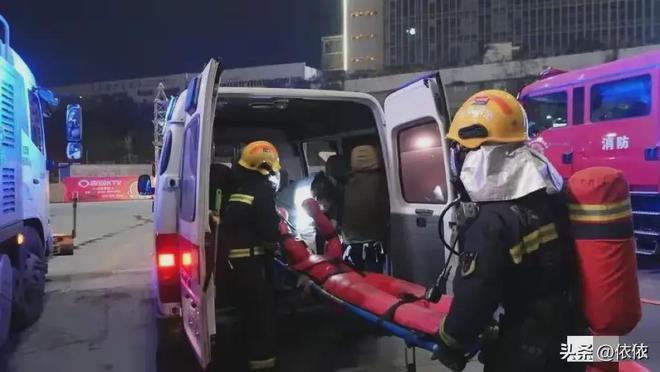 陕西一消防车发生事故致5死1伤,陕西一消防车发生事故致5死1伤，悲剧背后的反思与启示，陕西消防车事故致5死1伤，悲剧引发的反思与启示