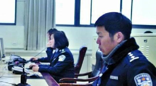 女子去世留300万房 干女儿和侄子抢,女子去世留下价值百万房产，干女儿与侄子争夺遗产——一场关于爱与利益的较量，女子遗产引发争夺战，百万房产成干女儿与侄子之间的爱与利益较量。