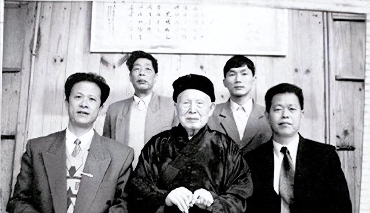 仙游保安招聘最新消息,仙游保安招聘最新消息，职业发展的黄金机会与挑战并存，仙游保安招聘最新动态，黄金机会与挑战并存的职业发展之路