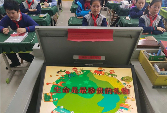 五年级班级口号最新版,五年级班级口号最新版，激发潜能，共创辉煌，五年级班级最新励志口号，激发潜能，共创辉煌辉煌未来！